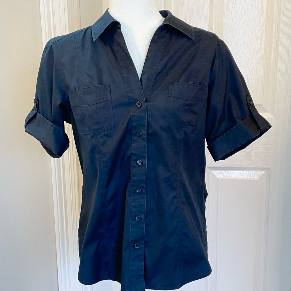 Chico’s black, short sleeve, no iron cotton shirt